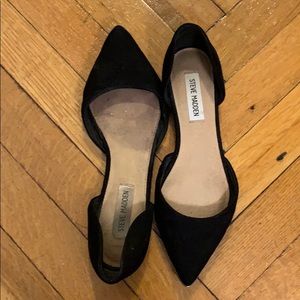 Steve Madden Black Flats